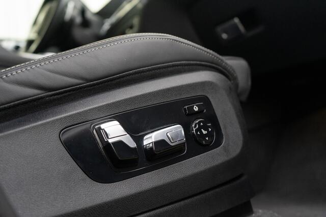 BMW X5 xDrive50e LCI M-sport Pro ACC Pano Massage Achterasb. Kristal Stoelvent Head Up 360 HarmanK Trekhaak