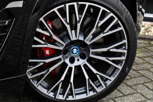 BMW X5 xDrive50e M-Sport Pro Pano ACC Comf-stoel 4WS 22inch H/K 360 HUD
