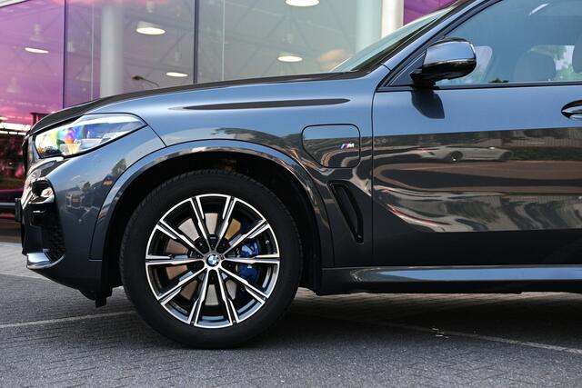 BMW X5 xDrive45e M Sport High Executive Automaat / Trekhaak / Panoramadak / Comfortstoelen / Head-Up / Adaptieve LED / PDC