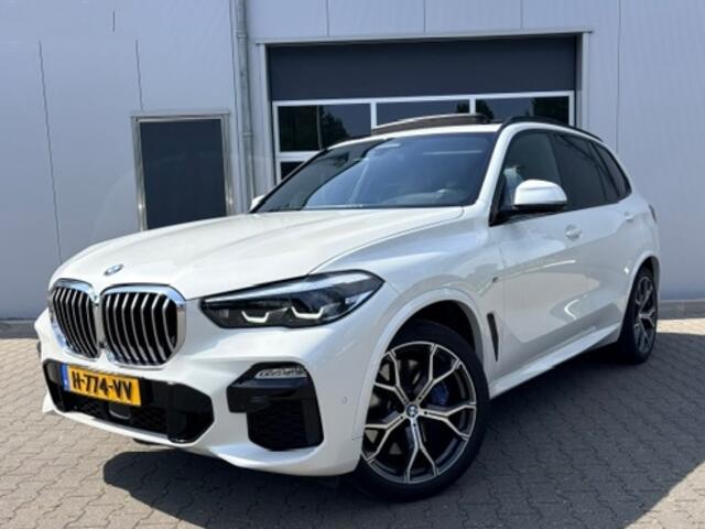 BMW X5 xDrive40i M-SPORT ** LED, NAVI+, LEDER, PANO, TREKH, MEMORY, HuD, 21-inch LMV ** UNFALLFREI - VOL. BMW ONDERH. ** ** INFORMEER OOK NAAR ONZE AANTREKKELIJKE FINANCIAL-LEASE TARIEVEN **