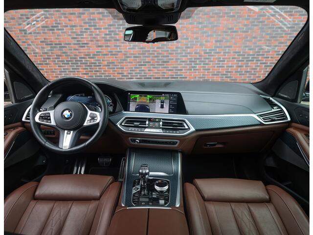 BMW X5 45e xDrive | Sky - HUD - Volleder - Massage