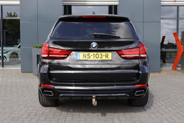 BMW X5 xDrive 35i High Executive / Panodak /Leer/ Trekhaak wegklb./Standverwarming
