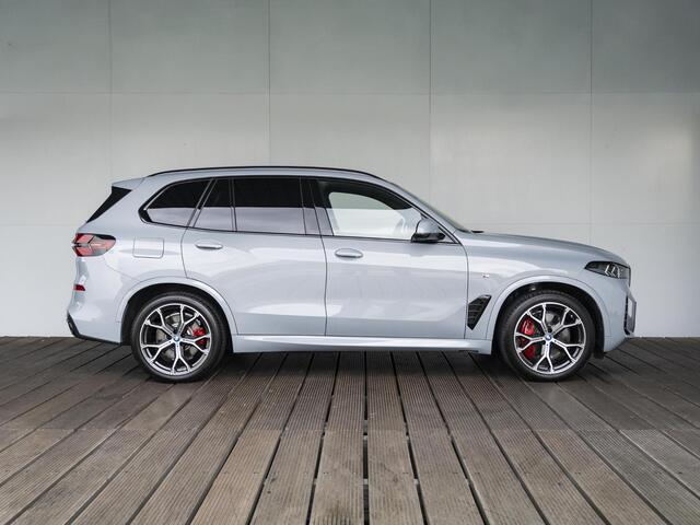 BMW X5 xDrive50e | M Sportpakket Pro | Innovation Pack | Comfort Access | Soft-Close | Sky Lounge | Harman Kardon | 21''