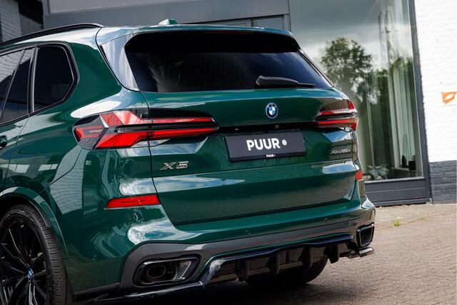 BMW X5 xDrive50e M-Competion British Racing Green - Skylounge - SoftClose - Trekhaak