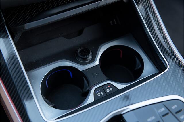 BMW X5 xDrive50e LCI M-sport Pro Massage Stoelvent. Luchtvering Pano Head Up 360 Kristal HarmanK Trekhaak