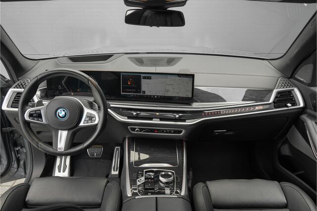 BMW X5 xDrive50e Launch Edition M-Sport Pro Pano M-Stoel M-Performance H/K Trekhaak