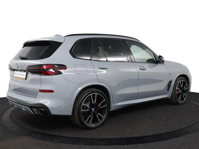 BMW X5 xDrive50e | SOH 100%| Sport Pakket Pro | Panoramadak | Harman Kardon | Stoelverwarming Voor & Achter | Individual Dashboard Leder | 22'' LM