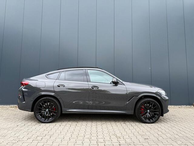 BMW X6 xDrive40d M-sport / pano / 22 inch / HUD / Dravite