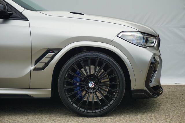 BMW X6 M Competition First Edition Larte Design 22'' / Bowers & Wilkins / Sky Lounge / Hemelbekleding Alcantara / Soft Close / Driver's Pack
