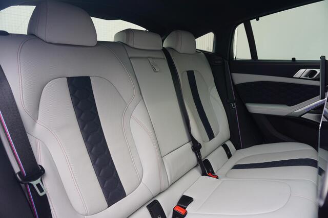 BMW X6 M Competition First Edition Larte Design 22'' / Bowers & Wilkins / Sky Lounge / Hemelbekleding Alcantara / Soft Close / Driver's Pack