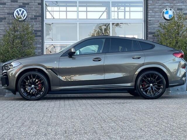 BMW X6 XDRIVE40I M-SPORT - PANO - 22 INCH - ORG. NL.