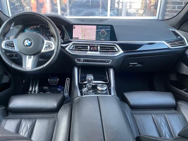 BMW X6 XDRIVE40I M-SPORT - PANO - 22 INCH - ORG. NL.