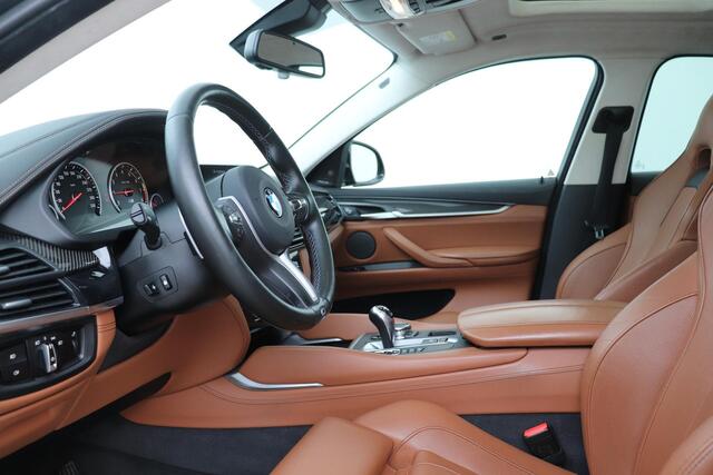 BMW X6 M | LEES TEKST | Head-Up | Panoramadak | 21 Inch | Trekhaak | Vol-Leder