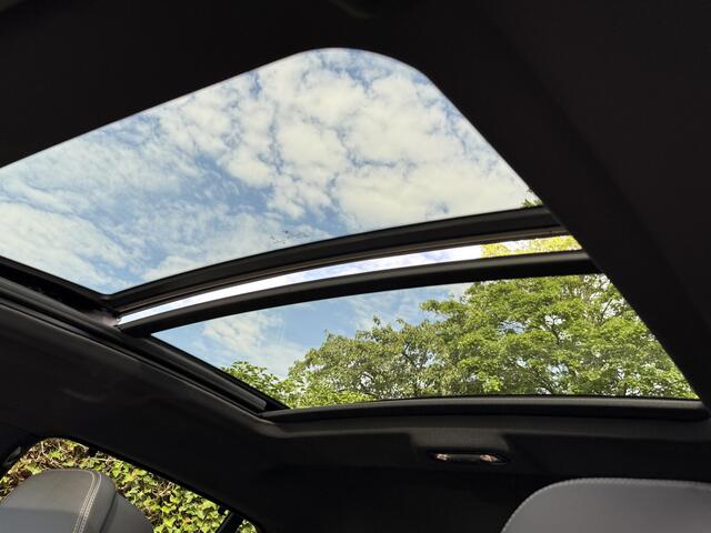 BMW X6 xDrive40i High Exe | M-Sport Pro | 22" | Panorama | Soft-Close | Harman/Kardon | Trekhaak | 4x Stoelverw.