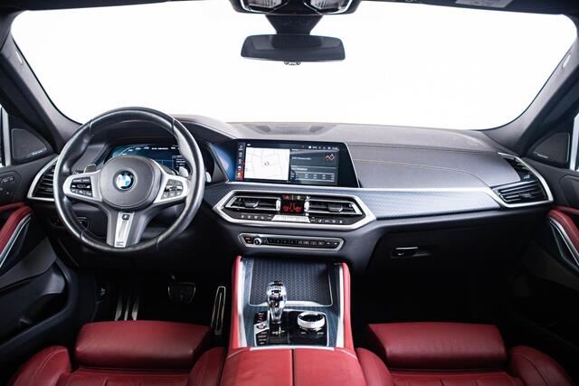 BMW X6 M50i High Executive Panoramadak - Comfortstoelen - CraftedClarity - Akoestische ramen - Comfort Access - Active Cruise Control - Head up - Harman Kardon - Entertainmentsysteem Professional - Zonnescherm achter -