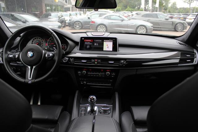 BMW X6 M / NL Auto! / Full option! / Trekhaak / Schuifdak / 360Camera / Carbon intr. / B&O / Softclose / Leder / 21'' / Standkachel / Entertainment System / Luchtvering / Stoelventilatie