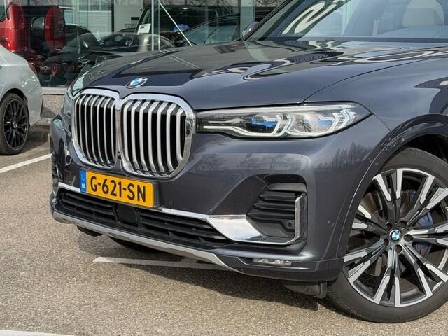 BMW X7 xDrive40i 6p. l 340 PK l Panodak Skylounge l LASER l HUD l 3500 Ahw gewicht l Memory l B &W l 360 Camera l Stuurverw. l Stoelverwarming l Distronic l