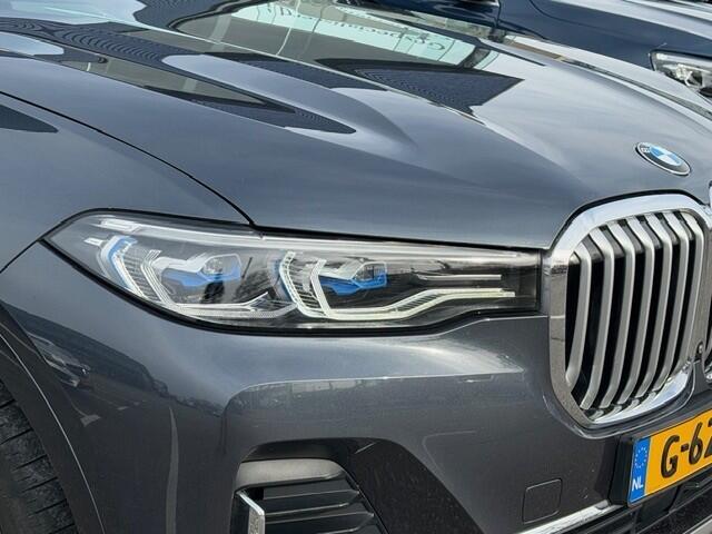 BMW X7 xDrive40i 6p. l 340 PK l Panodak Skylounge l LASER l HUD l 3500 Ahw gewicht l Memory l B &W l 360 Camera l Stuurverw. l Stoelverwarming l Distronic l