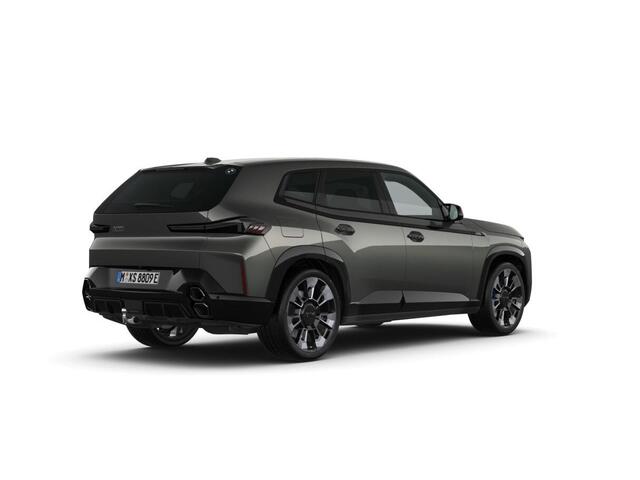 BMW XM PHEV 50e | Adaptive M suspension Professional | BMW kidney 'Iconic Glow'