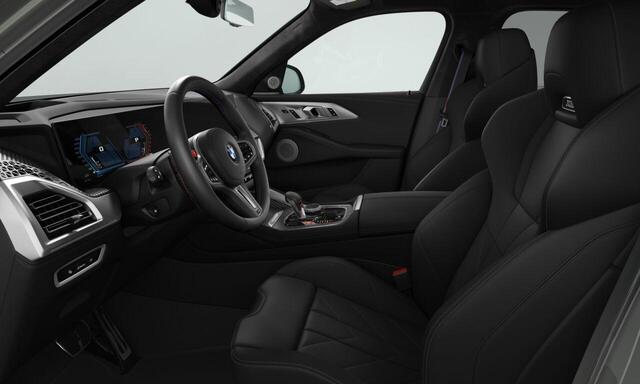 BMW XM Driving Assistant Professional | Bowers & Wilkins