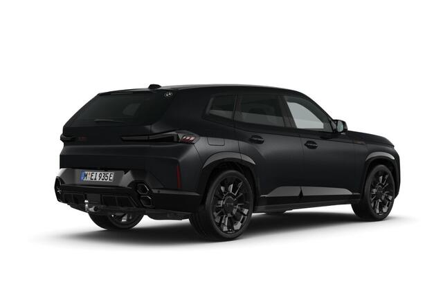 BMW XM Label by Kith