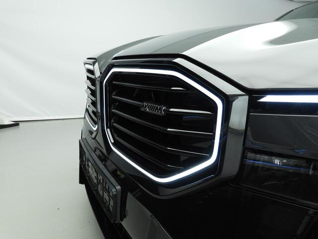 BMW XM Driving Assistant Professional | Bowers & Wilkins