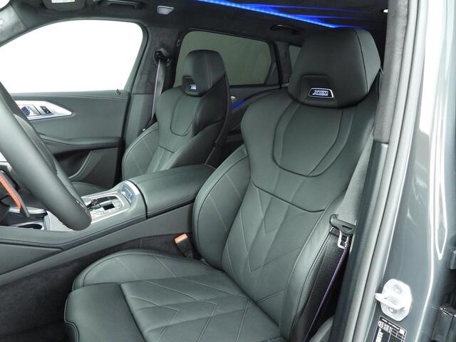 BMW XM Driving Assistant Professional | Bowers & Wilkins