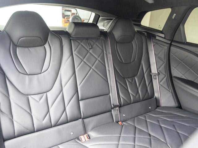 BMW XM PHEV 50e High Executive | Bowers & Wilkins | Trekhaak Pakket