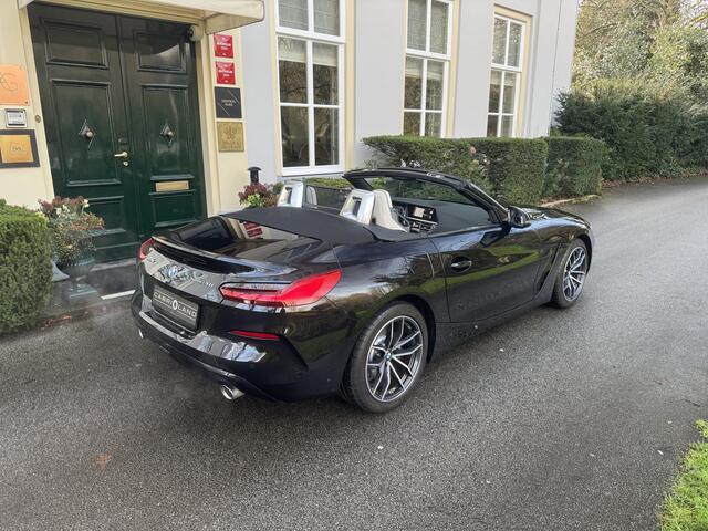 BMW Z4 Roadster sDrive20i, Sport line, H/K