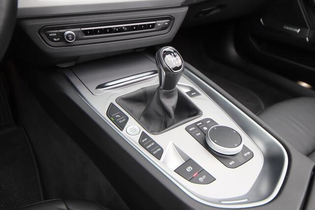 BMW Z4 Roadster sDrive20i Harman Kardon, Handbak, G29