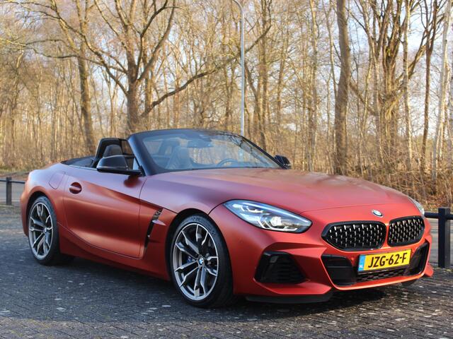 BMW Z4 Roadster M40i First Edition Frozen Orange