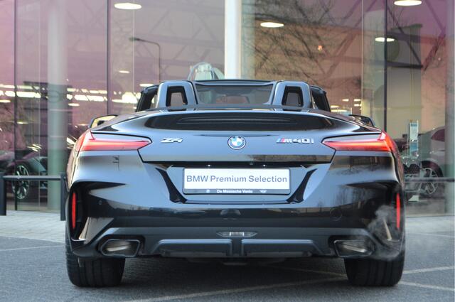 BMW Z4 Roadster M40i High Executive Automaat / M Sportstoelen / Achteruitrijcamera / M Adaptief onderstel / Comfort Access / Head-Up / Active Cruise Control