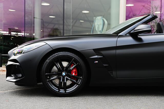 BMW Z4 Roadster sDrive30i Final Edition Automaat / M Sportstoelen / Achteruitrijcamera / Head-Up / Adaptieve LED / Active Cruise Control / Comfort Access