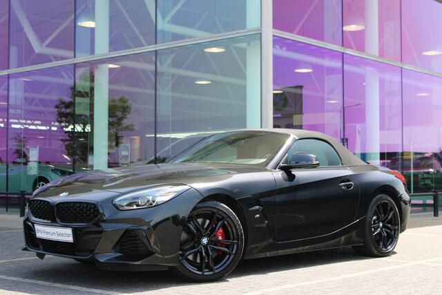 BMW Z4 Roadster M40i Automaat / Sportstoelen / Comfort Access / Achteruitrijcamera / Adaptieve LED / Head-Up / Harman Kardon