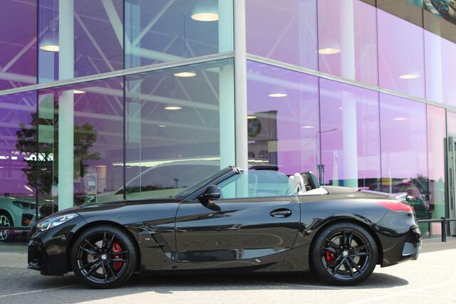 BMW Z4 Roadster M40i Automaat / Sportstoelen / Comfort Access / Achteruitrijcamera / Adaptieve LED / Head-Up / Harman Kardon
