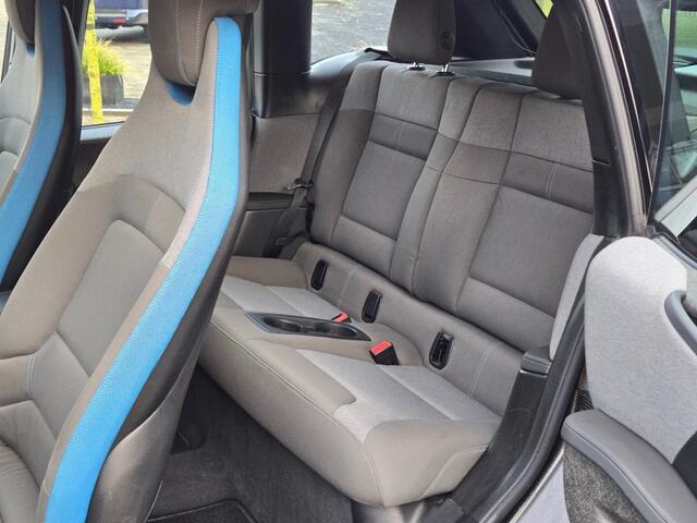 BMW i3 S 120AH 42KWH I NAVI PROFF I WARMTEPOMP I CLIMATE CONTROL