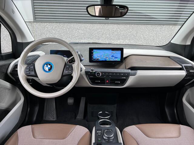 BMW i3 Executive 120Ah 42 kWh /Lodge/Carplay/W-pomp/Camera/20"/3-Fase