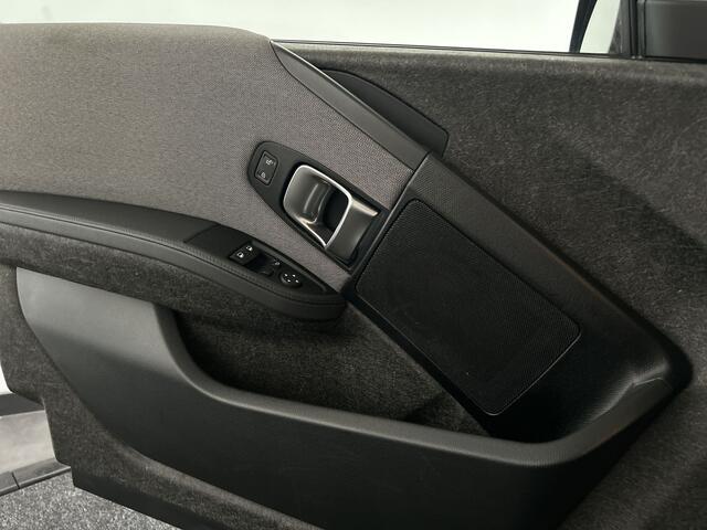BMW i3 S Executive Edition 120Ah 42 kWh | Stoelverwarming | Adaptieve LED verlichting | Warmtepomp