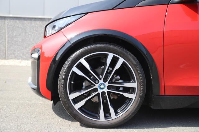 BMW i3 S Executive 184pk 120Ah 42 kWh/Camera/Carplay/W-pomp/20"/3-Fase