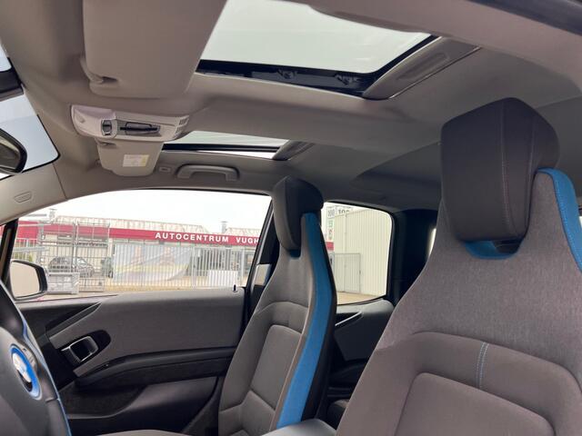 BMW i3 Executive 120Ah 42 kWh/Sunroof/Adaptive/Camera/W-pomp/20"/3-fase