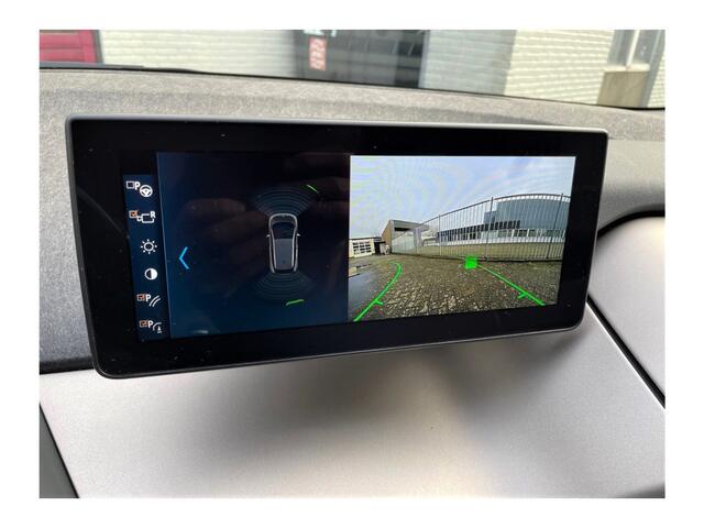 BMW i3 Executive 120Ah 42 kWh/Sunroof/Adaptive/Camera/W-pomp/20"/3-fase