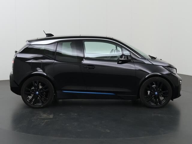 BMW i3 Executive Edition 120Ah 42 kWh | Panoramadak | Cruise Control Adaptief | Navigatie | Parkeercamera |