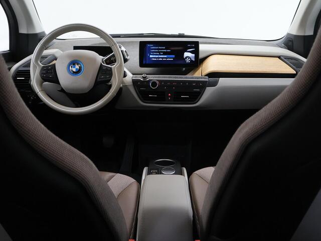 BMW i3 Executive Edition 120Ah 42 kWh | Panoramadak | Cruise Control Adaptief | Navigatie | Parkeercamera |