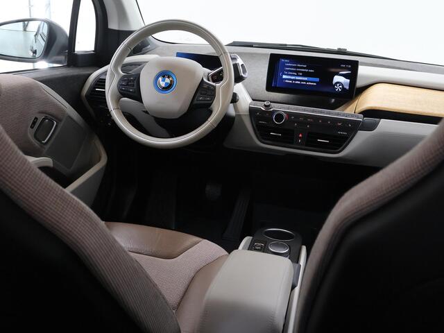 BMW i3 Executive Edition 120Ah 42 kWh | Panoramadak | Cruise Control Adaptief | Navigatie | Parkeercamera |