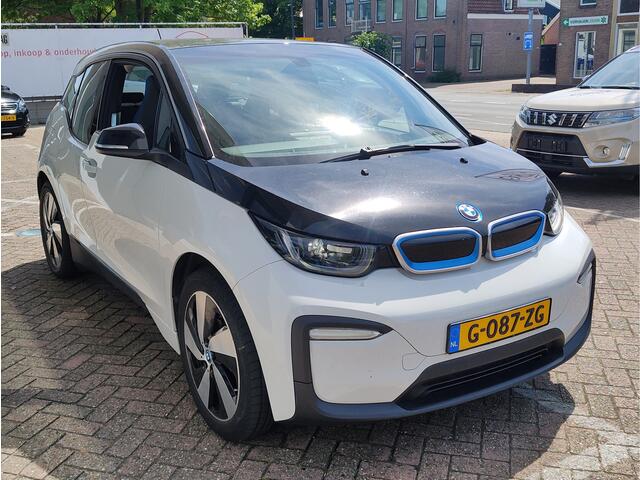 BMW i3 BASIS 120AH 42 KWH Warmtepomp | Cruise | Navigatie