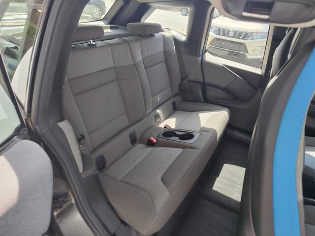 BMW i3 BASIS 120AH 42 KWH Warmtepomp | Cruise | Navigatie