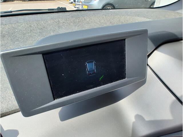 BMW i3 BASIS 120AH 42 KWH Warmtepomp | Cruise | Navigatie
