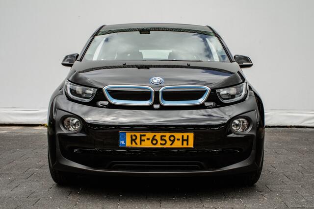 BMW i3 Basis 94Ah 33 kWh Panoramadak/ Harman-Kardon/ Prof. navigatie/ Pdc/ Full led/ Stoelverwarming