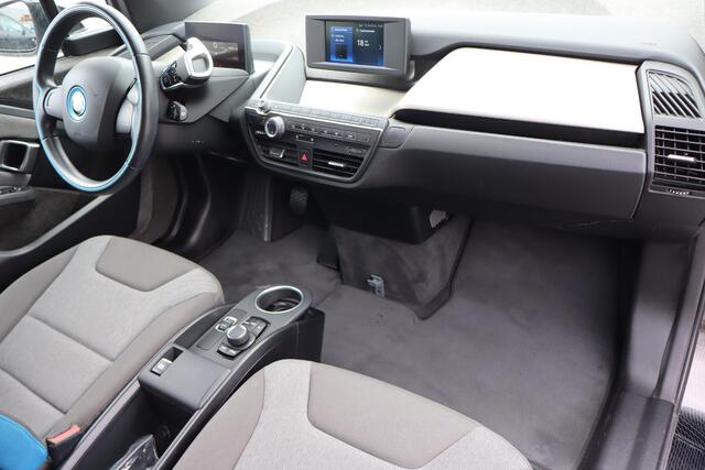 BMW i3 Basis 120Ah 42 kWh 94% SOH, Airco, Lichtmetalen wielen, Elektrische ramen