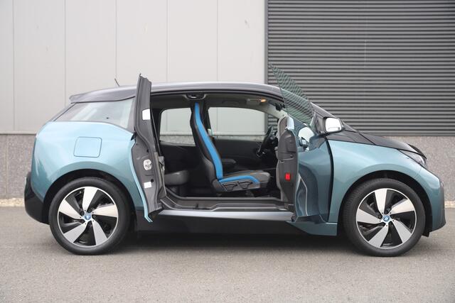 BMW i3 120ah/ 42kw Executive/Mountain Ridge blue/2022/Led/W-pomp/Cruise/3-fase